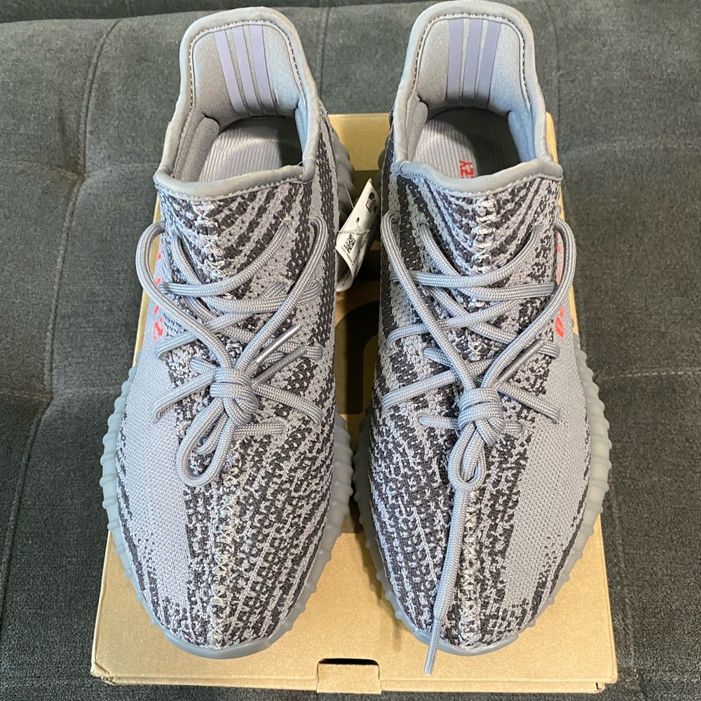Yeezy boost 350 v2 beluga 2.0